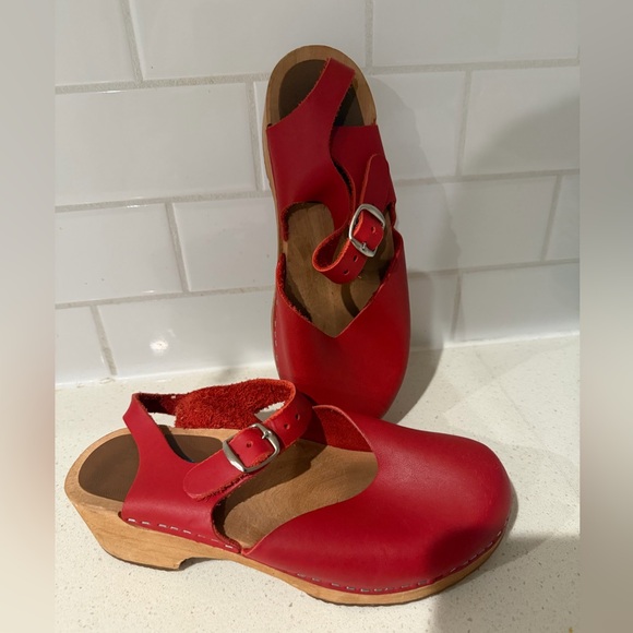 Swedish Red Leather Clogs with Wooden Sole Size 40 - Picture 2 of 12
